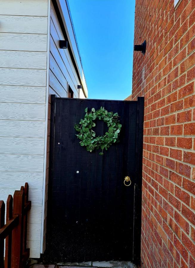 Canterbury Romantic Modern Home Goodnestone  Exteriér fotografie